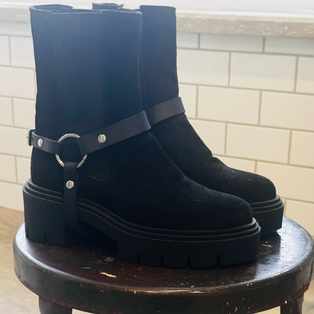 Black Women's Boots